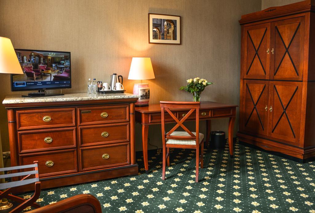 Komoda Club Residence Kalisz  Room photo