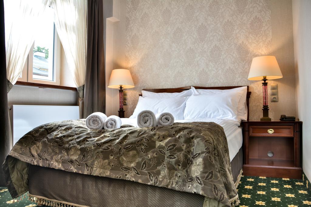 Komoda Club Residence Kalisz  Room photo